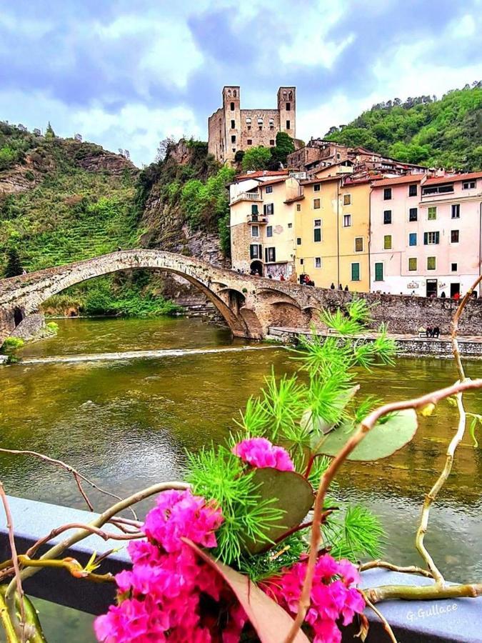Le Petit Bijou Di Dolceacqua, Per Un Momento Romantico Екстериор снимка
